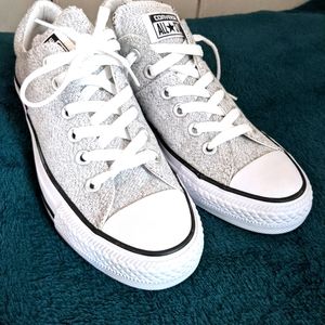 New tweed converse